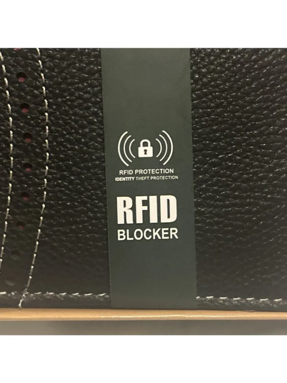 Rivet & Burr Men Wallet Black Genuine Leather Bifold RFID over flap texture See